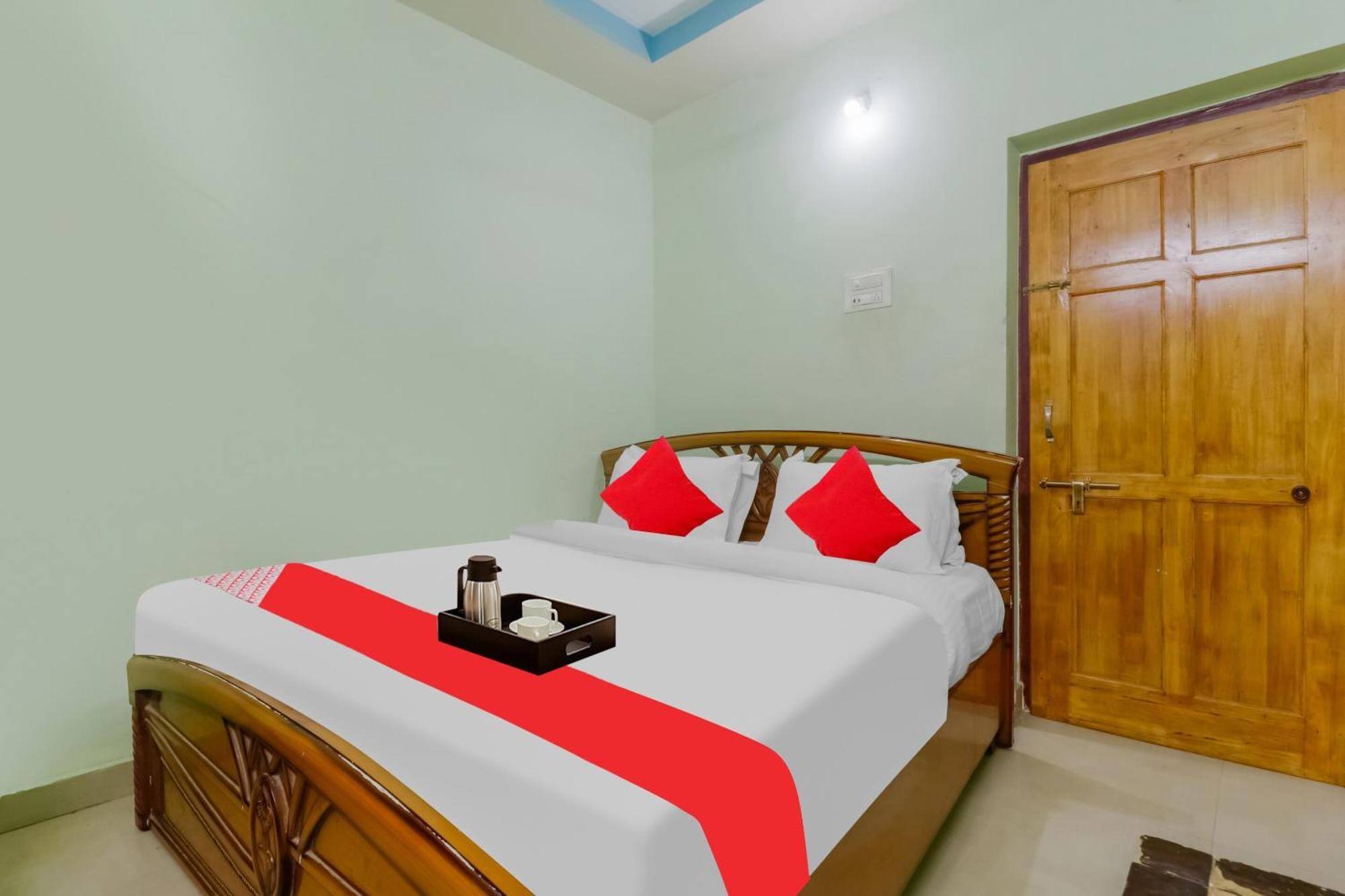 Hotel O Sea Coast Sunny Resort Гунтур Экстерьер фото