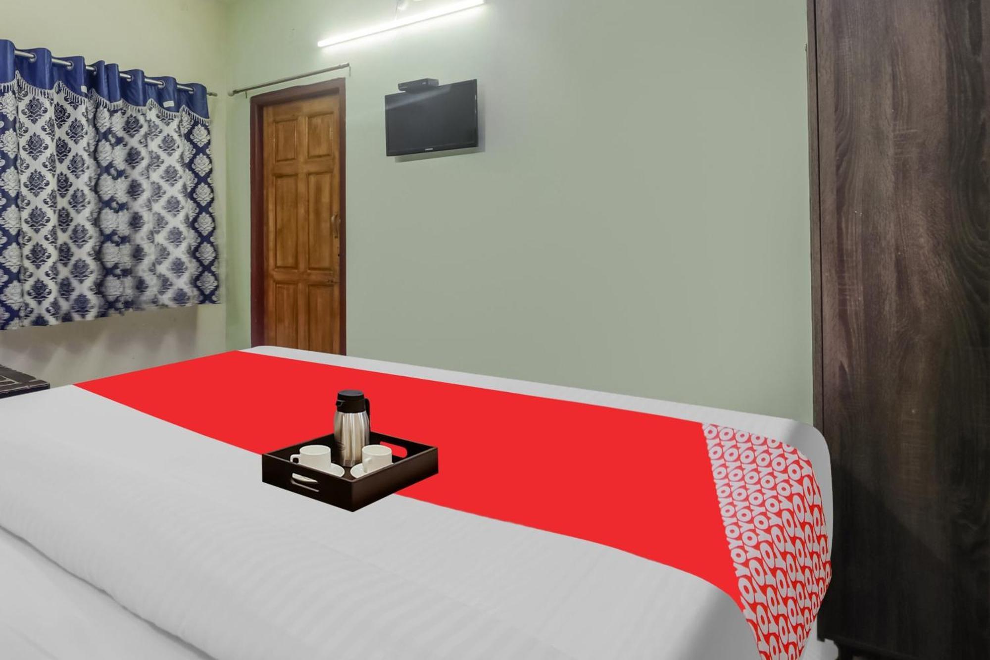 Hotel O Sea Coast Sunny Resort Гунтур Экстерьер фото