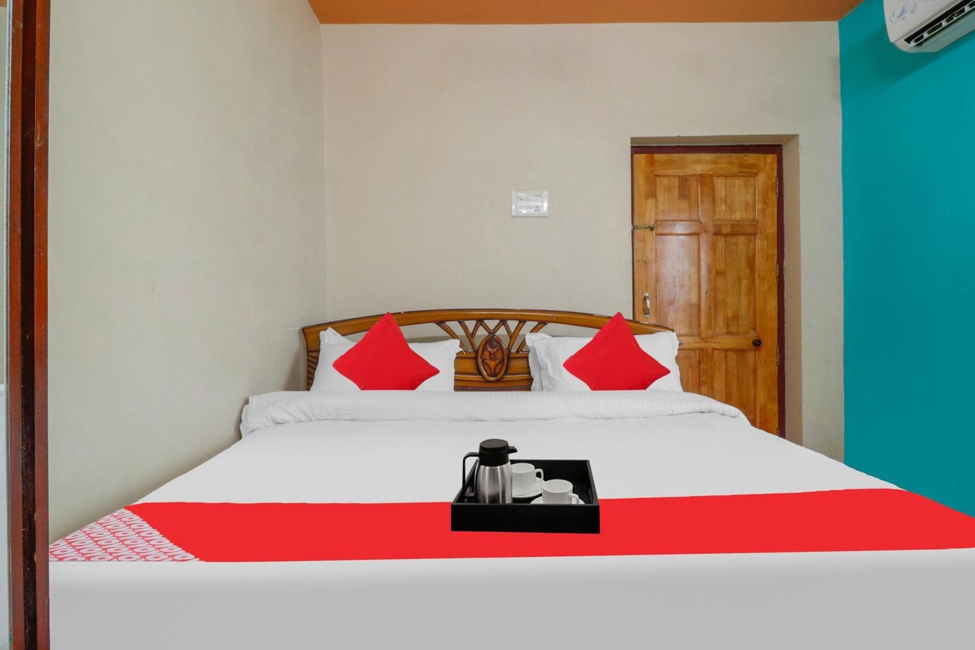 Hotel O Sea Coast Sunny Resort Гунтур Экстерьер фото